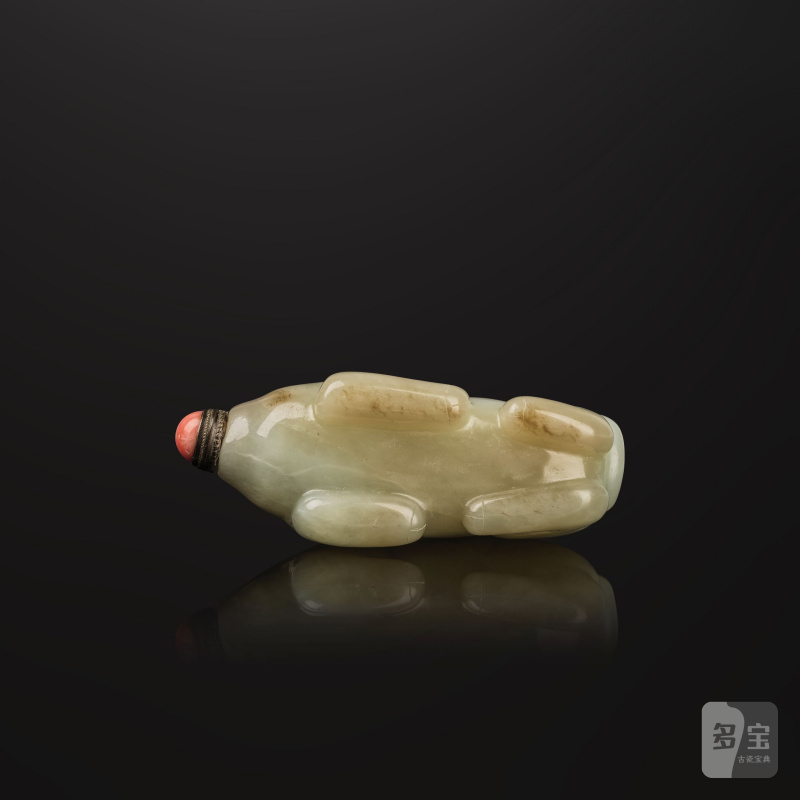 清 十九世紀 青玉豬形鼻煙壺 | TABATIÈRE EN JADE CÉLADON - 图10